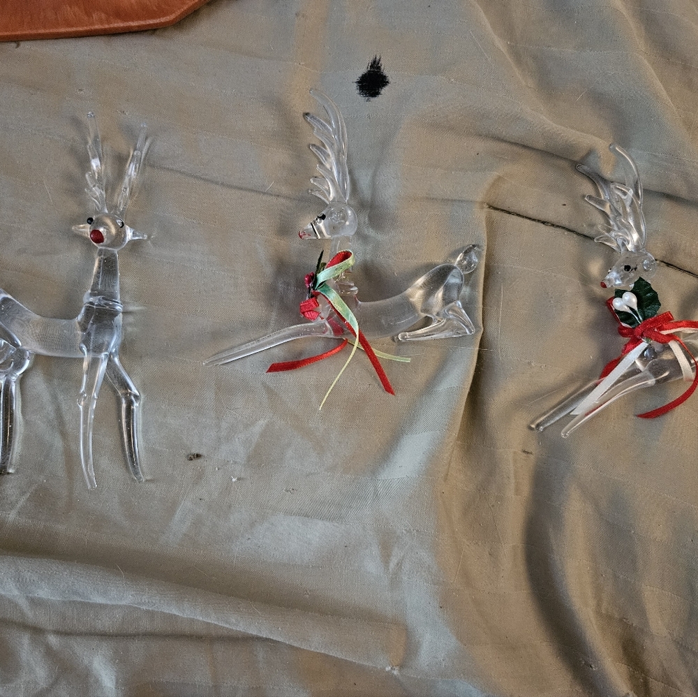 Pulled glass reindeer/deer